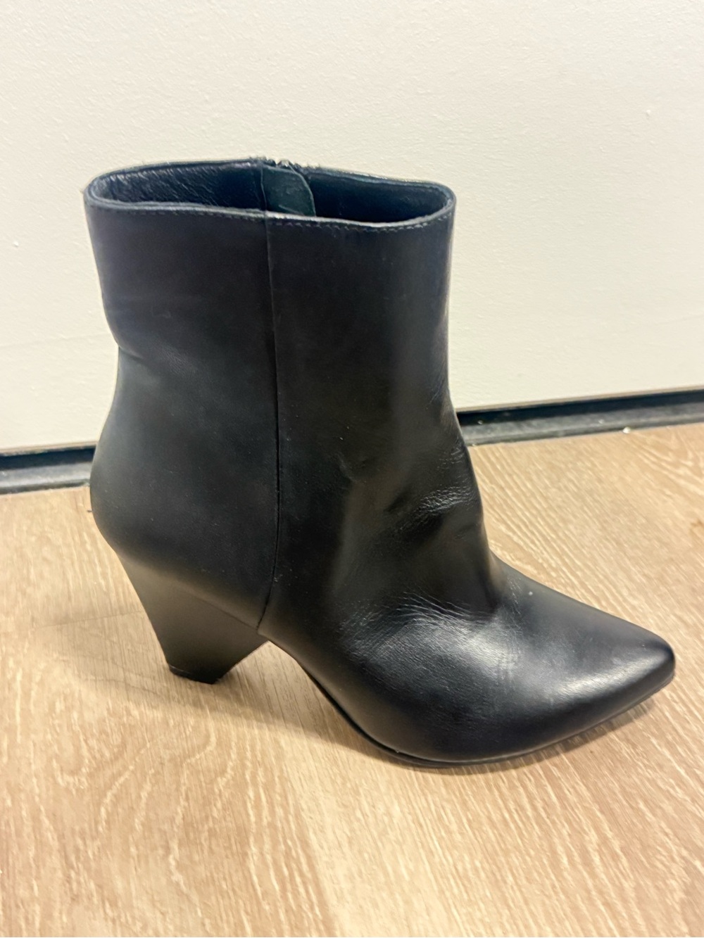 MARCELLA | Classic Black Leather Pointed Ankle Boots with Block Heel - Picture 3 of 7